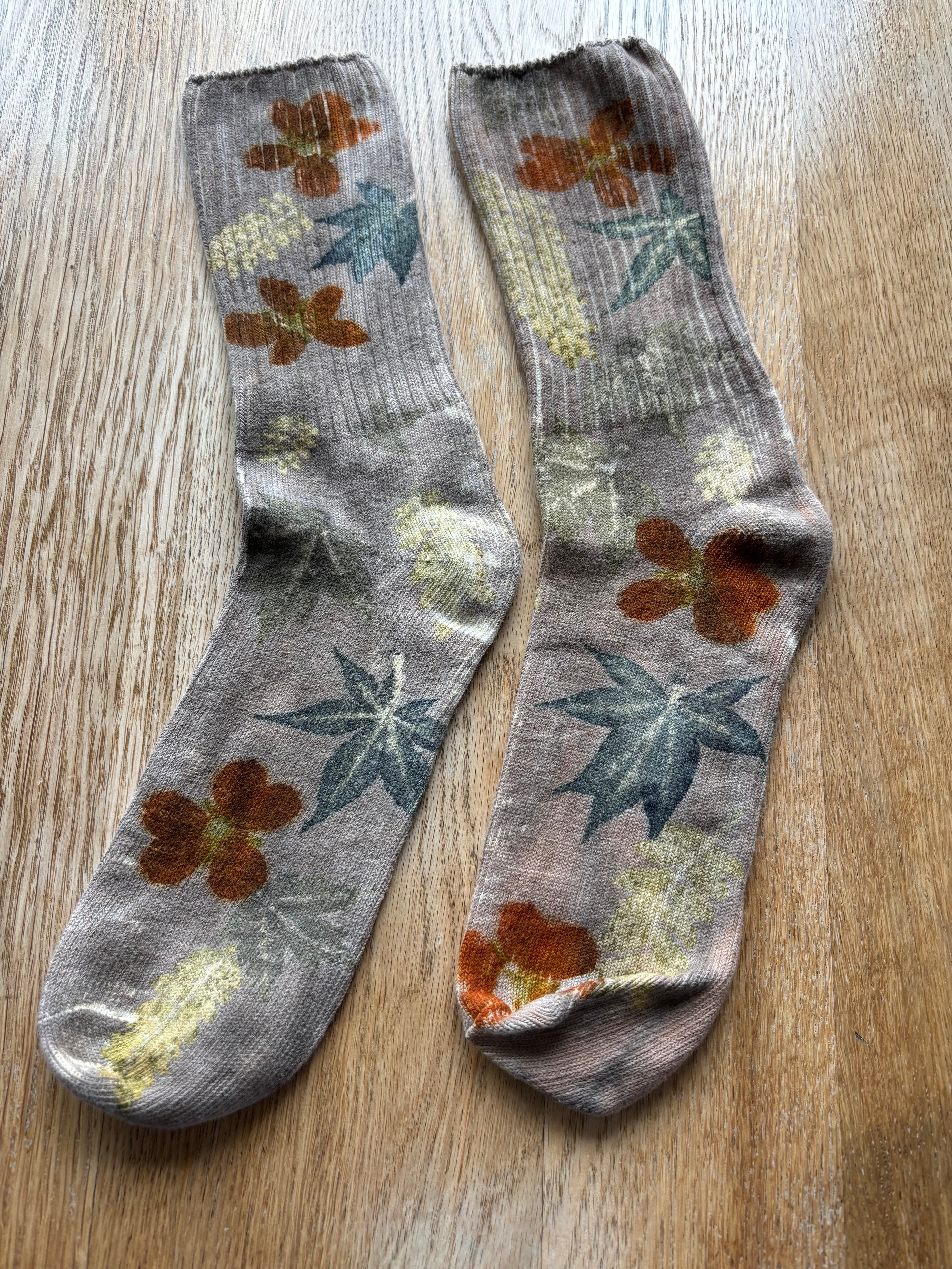 Eco Printing Leaves on Socks Workshop November 1, 2026 3-4:30pm
